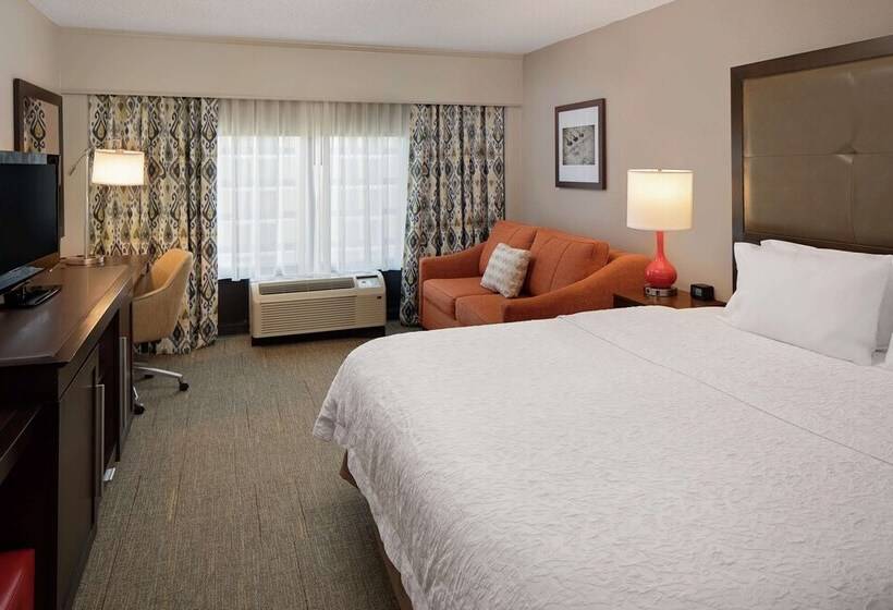 هتل Hampton Inn Louisville Downtown