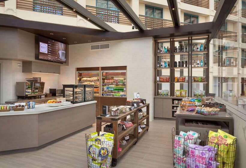 هتل Hyatt Regency San Francisco Airport