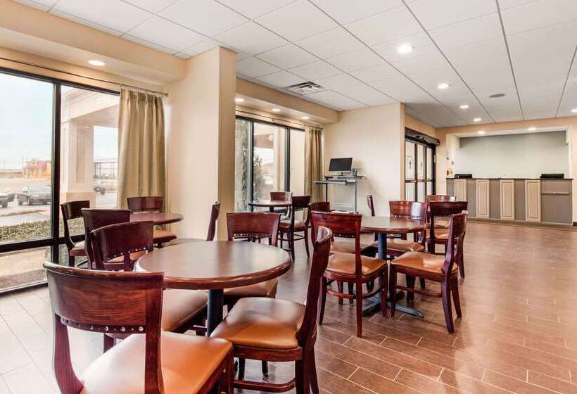 בית מלון כפרי Quality Inn Valley  West Point