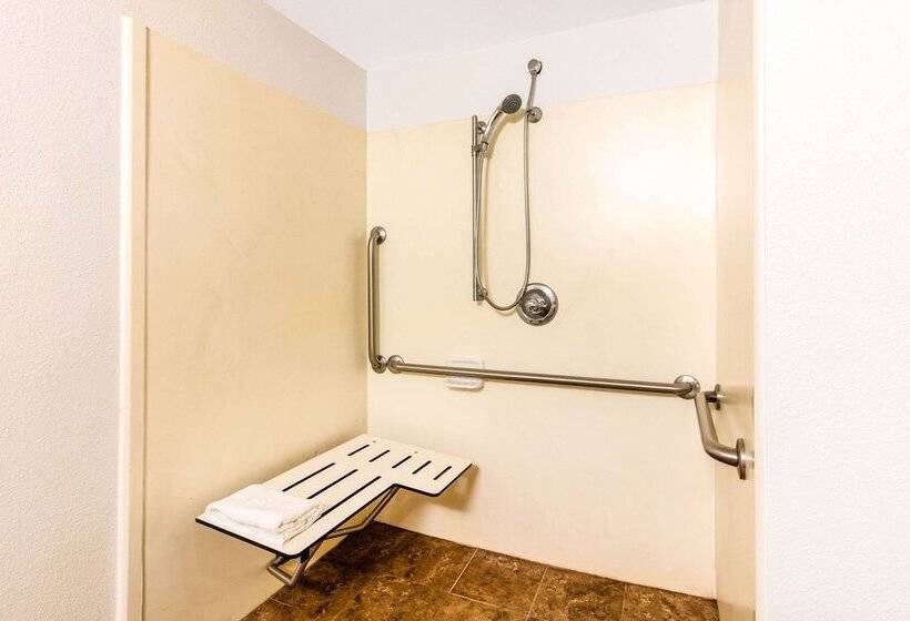 בית מלון כפרי Quality Inn Valley  West Point