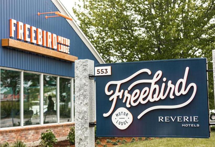مُتل Freebird By Reverie Boutique Collection