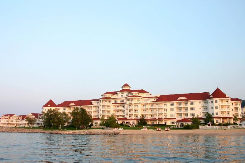 אתר נופש Inn At Bay Harbor, Autograph Collection