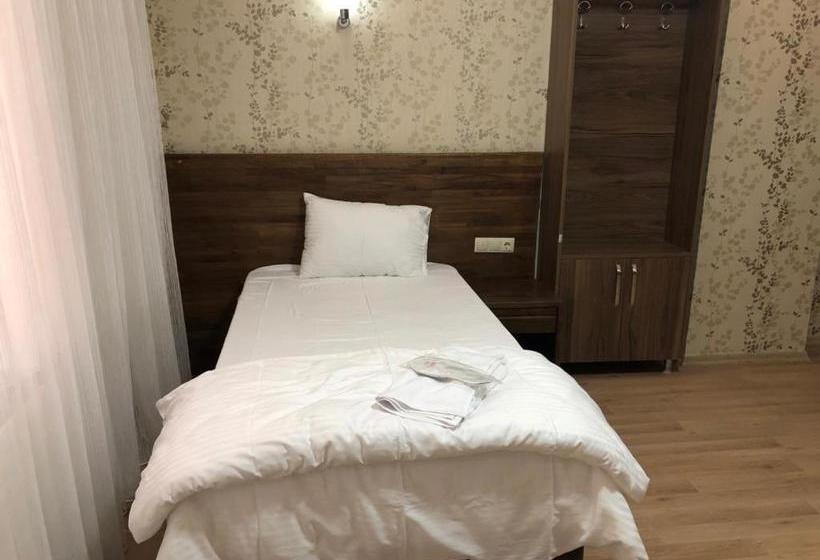 تختخواب و صبحانه Alp Otel