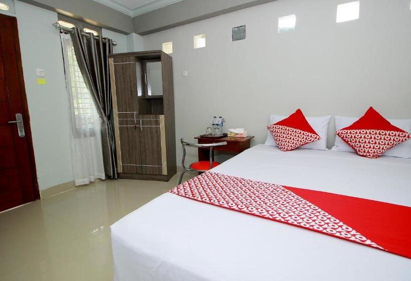 هتل Oyo 739 Residence Si Kancil