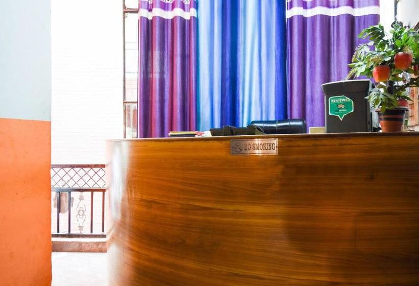 فندق Spot On 64405  Ranson Grand