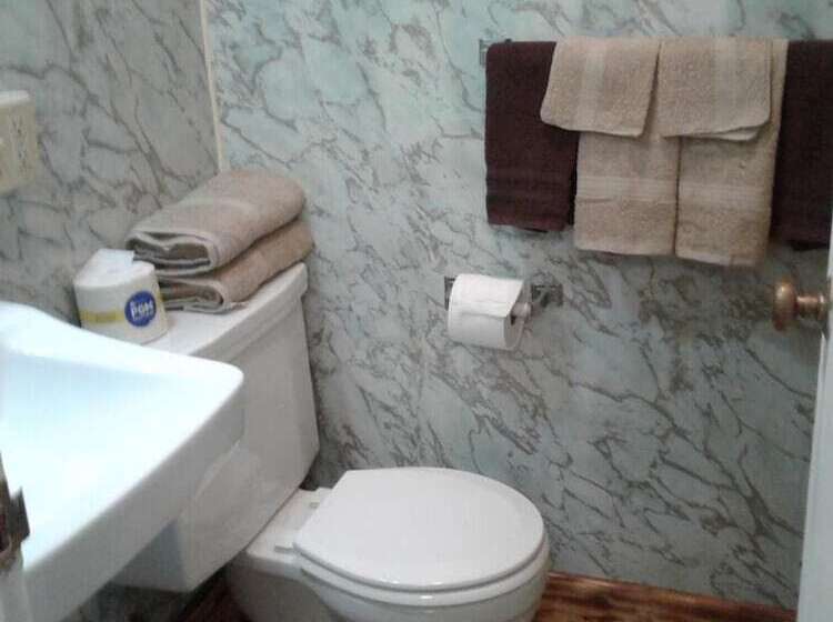 فندق صغير Dighton Inn