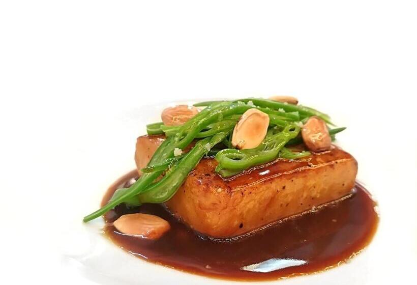 Axel Hotel San Sebastián   Adults Only