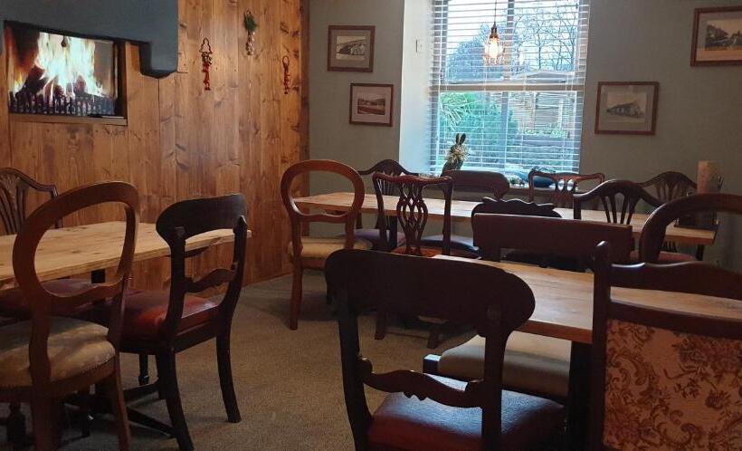 فندق The Little Mill Inn