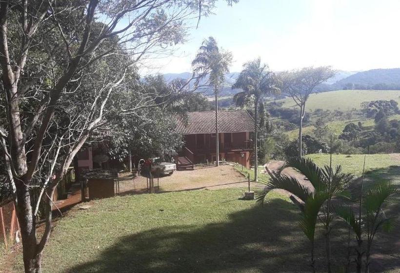 ペンション Pousada Recomeço Da Paz - Antiga Pousada Araucária
