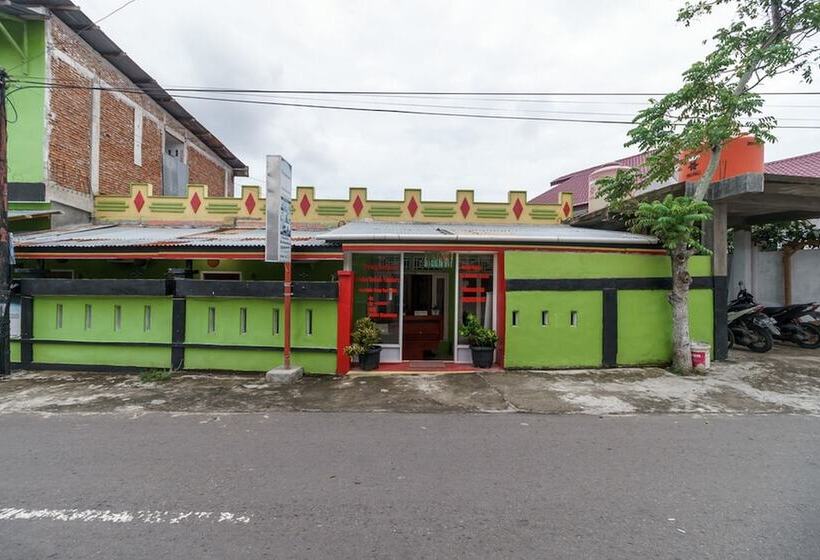 پانسیون Reddoorz Syariah Near Paradiso Beach Sabang