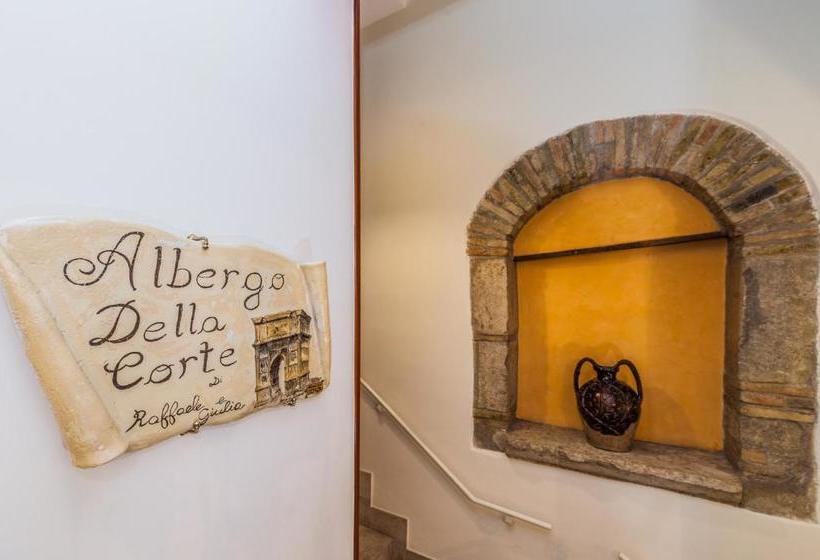 هتل Albergo Della Corte