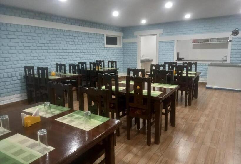 هتل Bruton Resorts