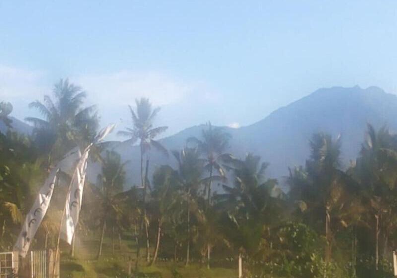 هتل Domisili Ijen Cliff By Fays Hospitality