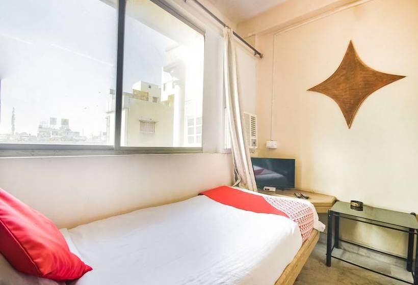 호텔 Juha Regencys By Oyo Rooms