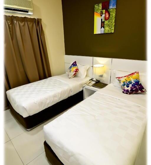 Mornington Hotel Waterfront Lumut