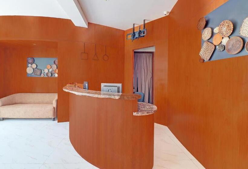 Отель Townhouse Oak Signature Bali