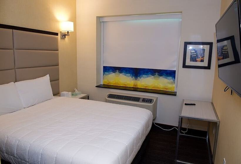 7 Days Hotel Bronx