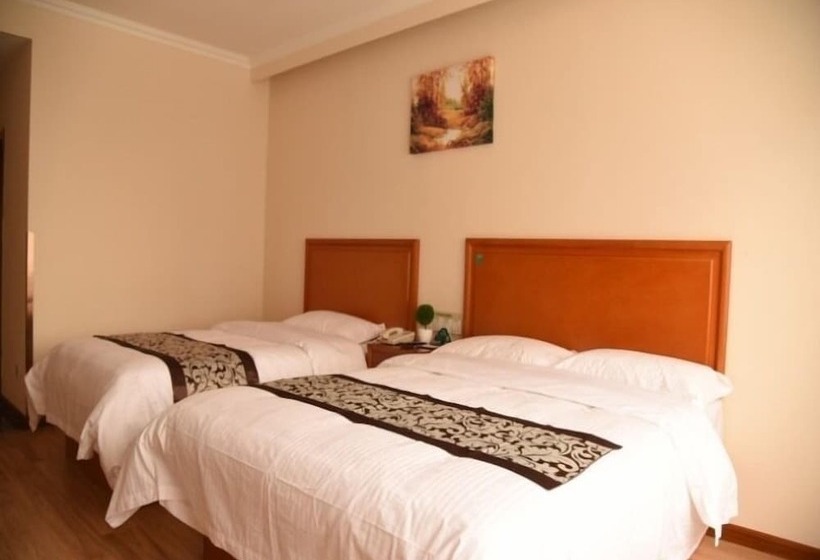 هتل Greentree Inn Baishan Linjiang Yalv River Express
