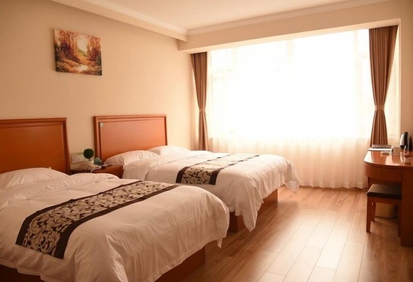 هتل Greentree Inn Baishan Linjiang Yalv River Express