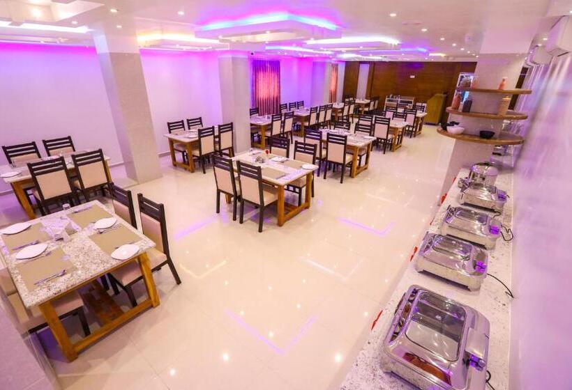 בית מלון כפרי Nitheesh Residency