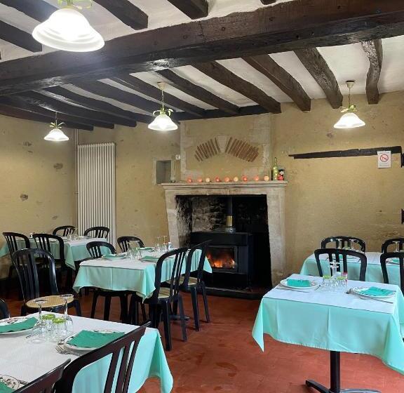 ホテル L'auberge L'orée Du Bois