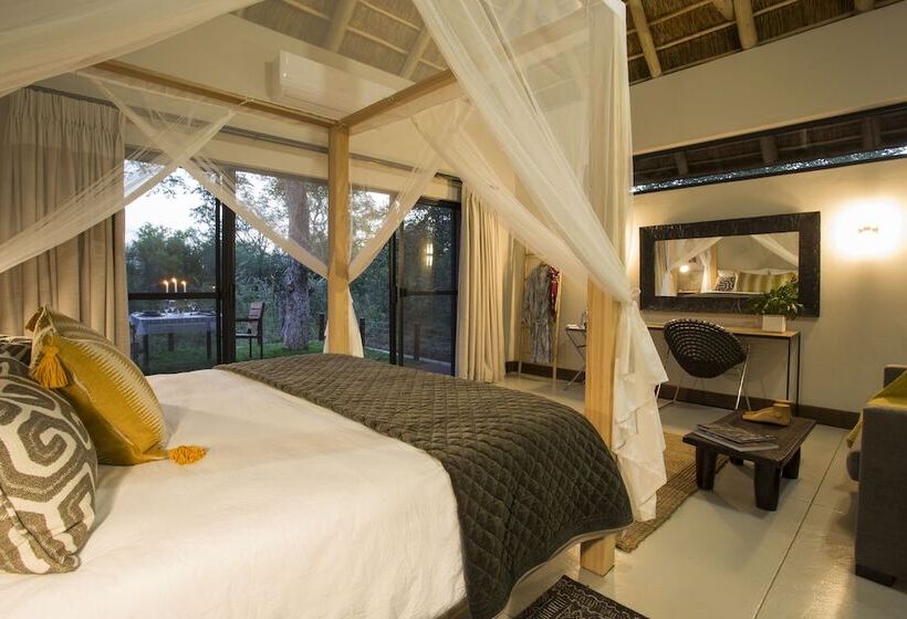 فندق Moya Safari Lodge & Villa