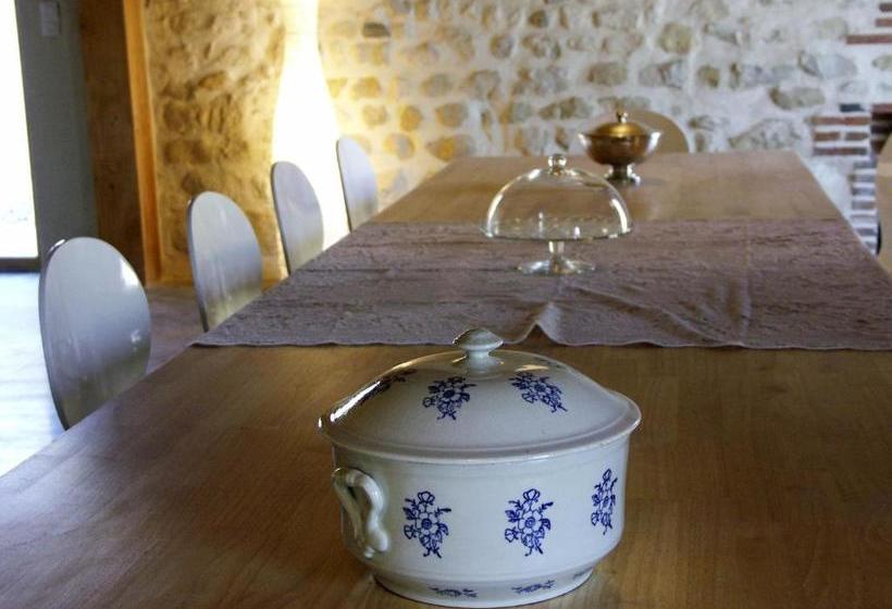 Bed and Breakfast Sur Le Chemin Des Buvats
