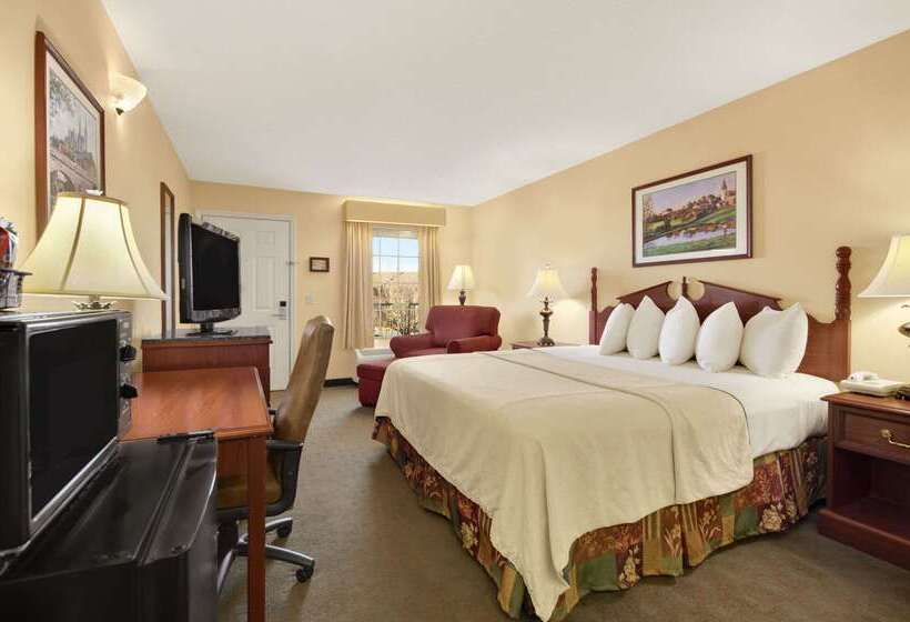 هتل Baymont By Wyndham Warner Robins