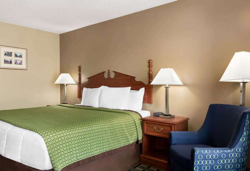 هتل Baymont By Wyndham Warner Robins