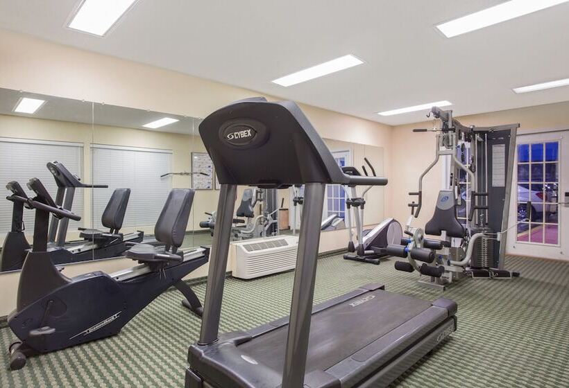 هتل Baymont By Wyndham Warner Robins