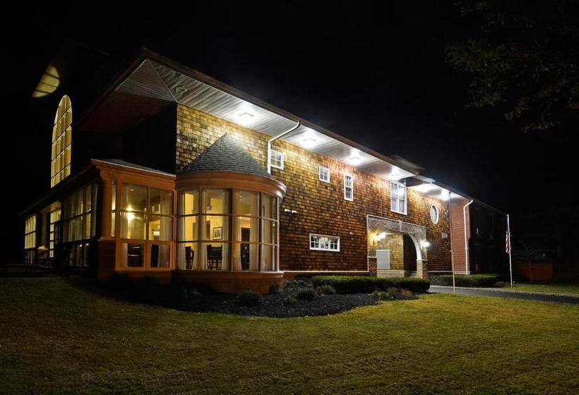 فندق Best Western Plus The Inn & Suites At The Falls