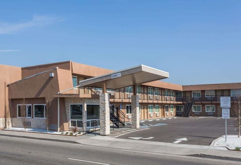 هتل Days Inn By Wyndham Yosemite Area