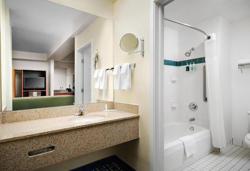 בית מלון כפרי Fairfield Inn & Suites By Marriott San Francisco San Carlos