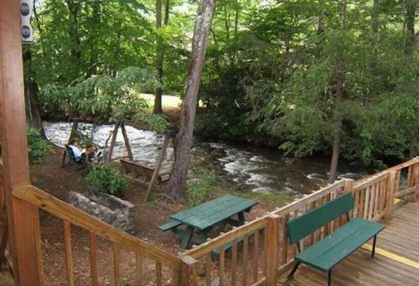 هتل Jonathan Creek Inn And Villas