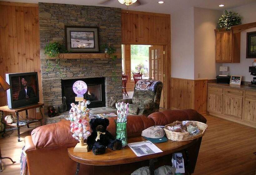 هتل Jonathan Creek Inn And Villas