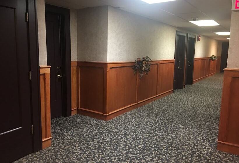 Отель Kalispell Grand