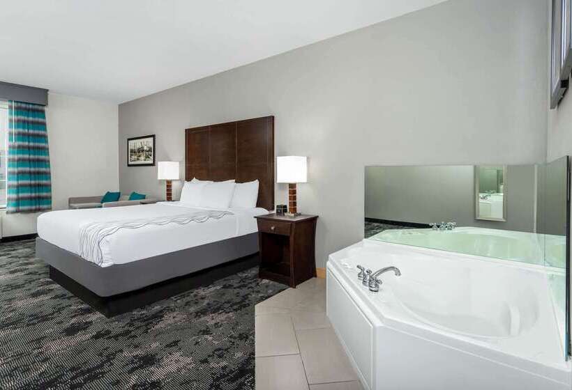 فندق La Quinta By Wyndham Columbus   Edinburgh