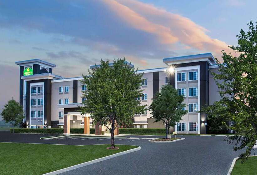 فندق La Quinta By Wyndham Columbus   Edinburgh
