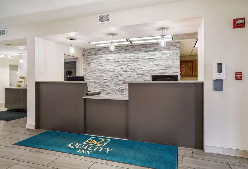 هتل Quality Inn Jacksonville Near Camp Lejeune