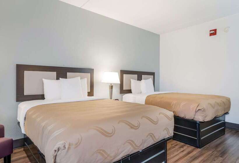 هتل Quality Inn Jacksonville Near Camp Lejeune