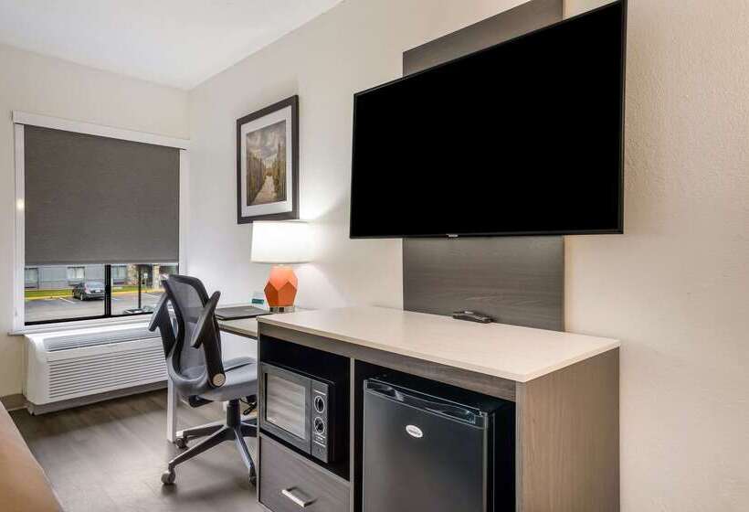 هتل Quality Inn Jacksonville Near Camp Lejeune