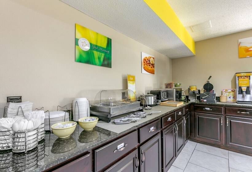 Hotel Quality Inn Johnson City I 26 Exit 17