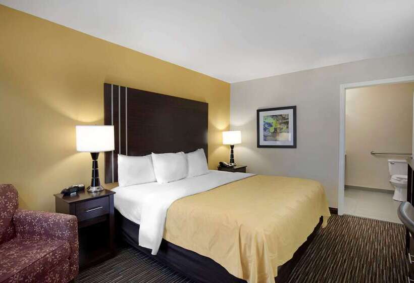 ホテル Quality Inn Seneca Us123