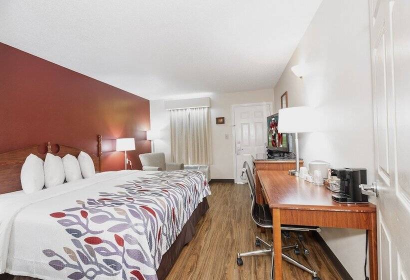 فندق Red Roof Inn & Suites Calhoun