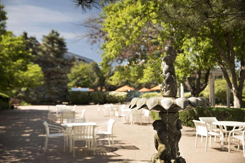Отель The Inverness Denver, a Hilton Golf & Spa Resort