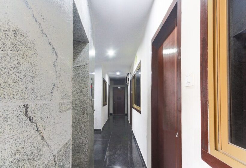 酒店 Cm Residency By Oyo Rooms