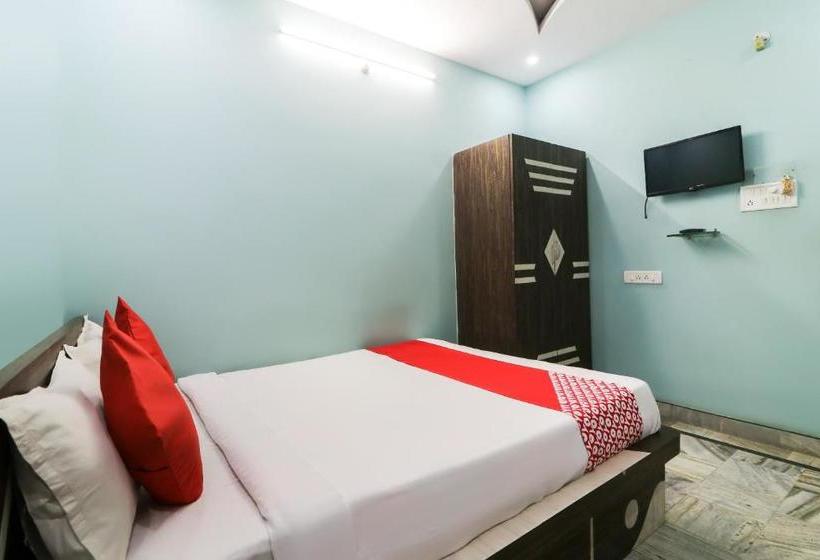 Flagship Hotel Neelkanth