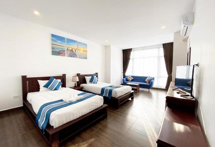 هتل Serene Premier Vangvieng