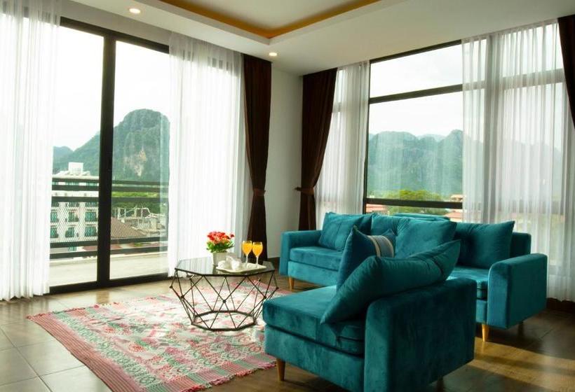 هتل Serene Premier Vangvieng