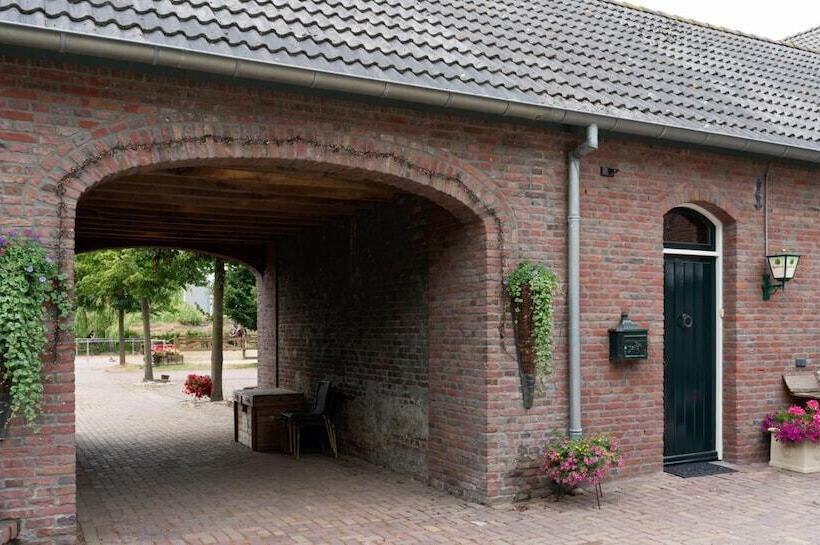 ホテル Herberg De Lindehoeve